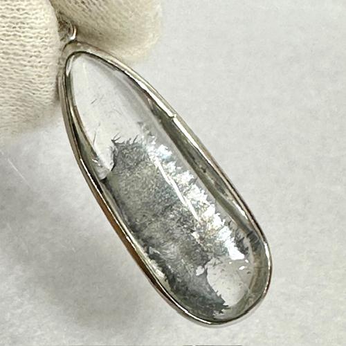 スティブナイト イン クォーツ シルバーペンダントトップ 天然石