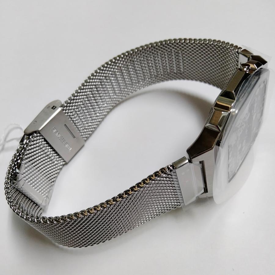 CASIO（カシオ） “STANDARD PREMIUM” A1000M-1BJF シルバー/白蝶貝