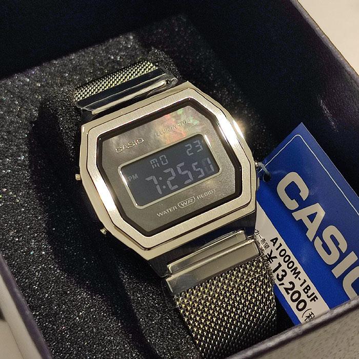 CASIO（カシオ） “STANDARD PREMIUM” A1000M-1BJF シルバー/白蝶貝