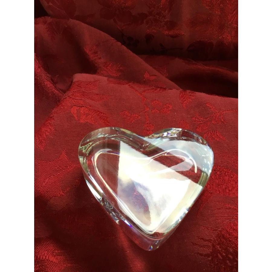 バカラ（Baccarat） ハート クリスタル ペーパーウェイト