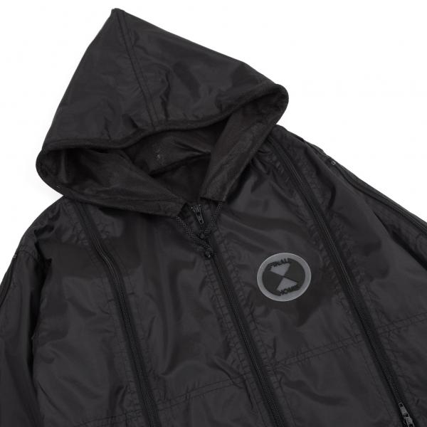 FINAL HOME（ファイナルホーム） ジップデザインナイロンフーデッド