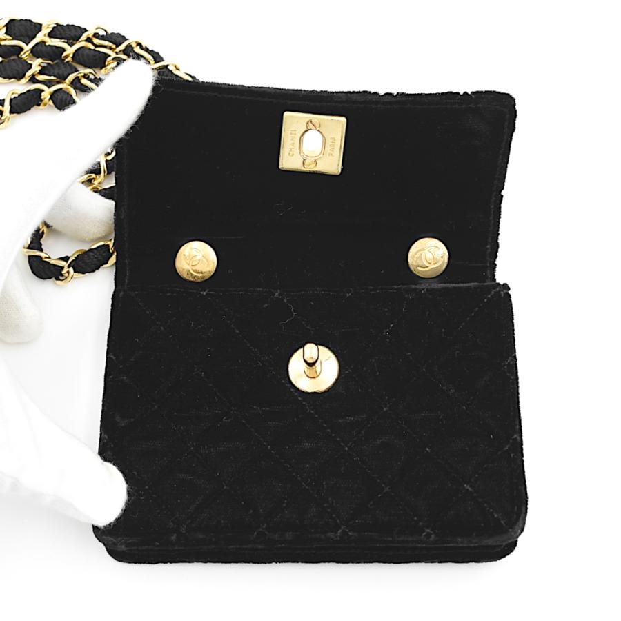 CHANEL（シャネル） 【MA02565】CHANEL ミニマトラッセ ココマーク