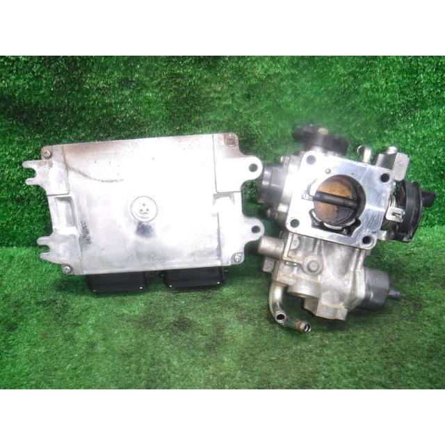 エブリイワゴン エブリィ EBD-DA64V スロットルボディ K6A 13400-68H10