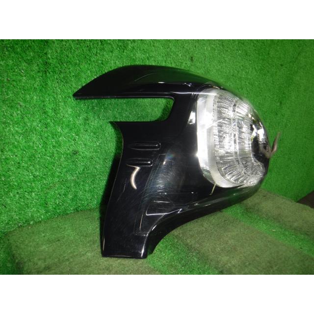 シエンタ(車) シエンタ DBA-NSP170G 左テールランプ 2NR-FKE 81561