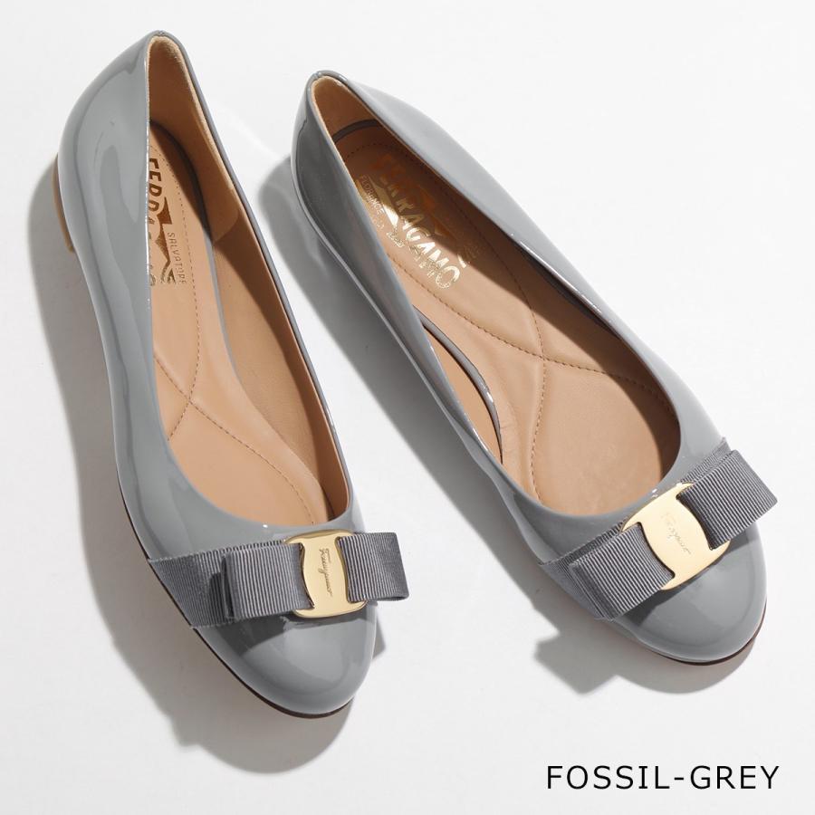 FERRAGAMO（フェラガモ） パンプス VARINA レディース エナメル ヴィラ