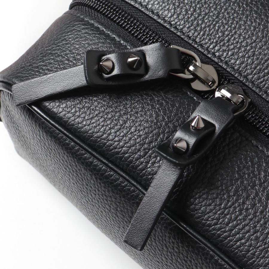 Christian Louboutin（クリスチャンルブタン） セカンドバッグ