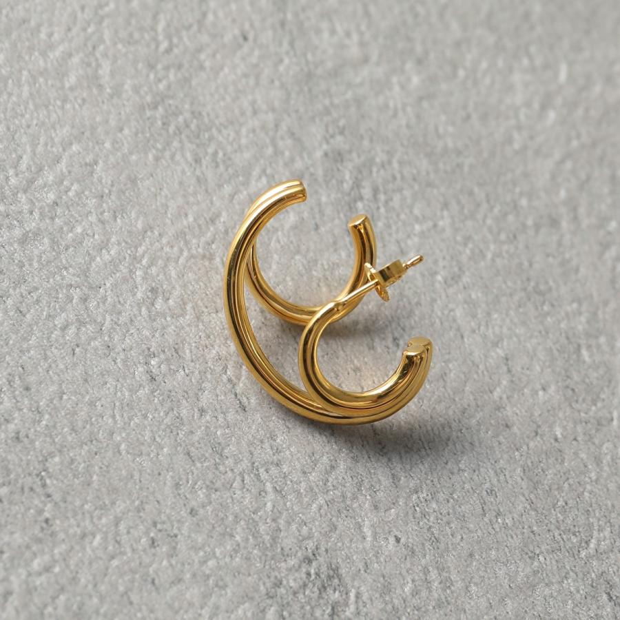 Charlotte Chesnais シャルロットシェネ ピアス Triplet Earring
