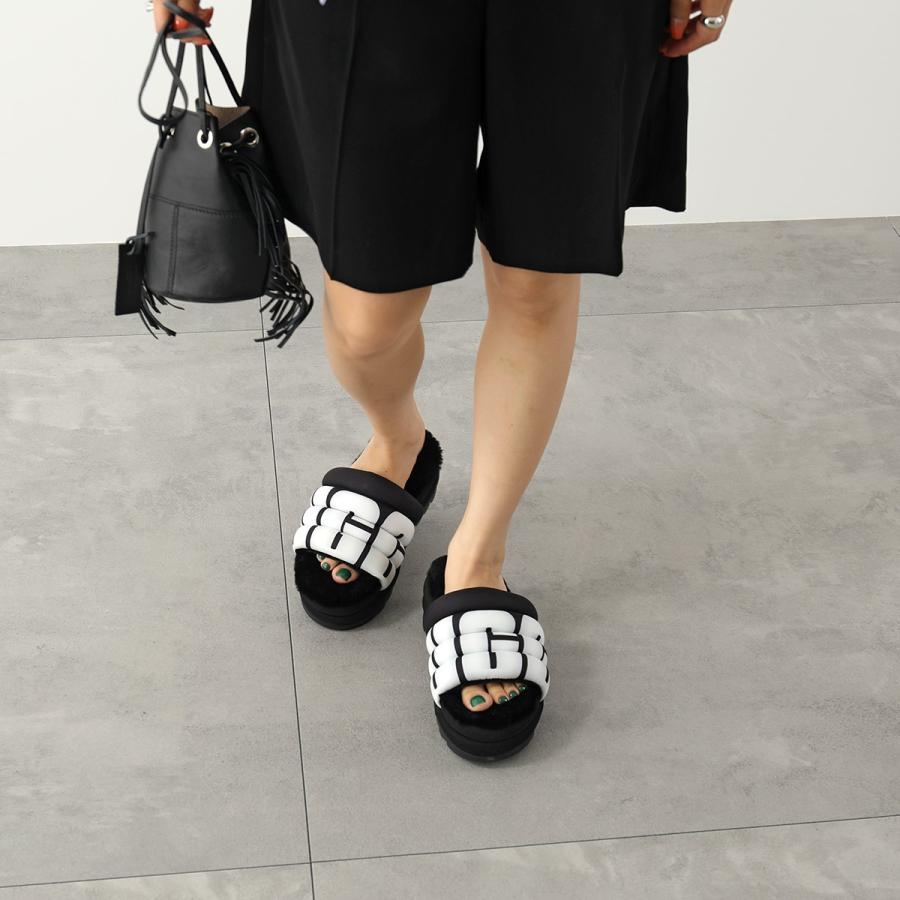 きぃーたぁん様UGG アグ Maxi Slide Logo サンダル 厚底 25 きぃーたぁ