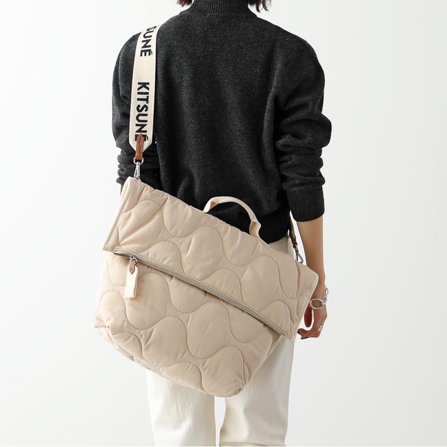 MAISON KITSUNE（メゾン キツネ） クロスボディバッグ NYLON QUILTED