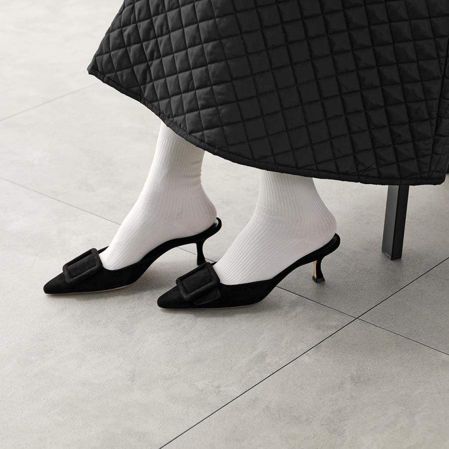 MANOLO BLAHNIK（マノロブラニク） ミュール MAYSALE SUEDE DAIM 050