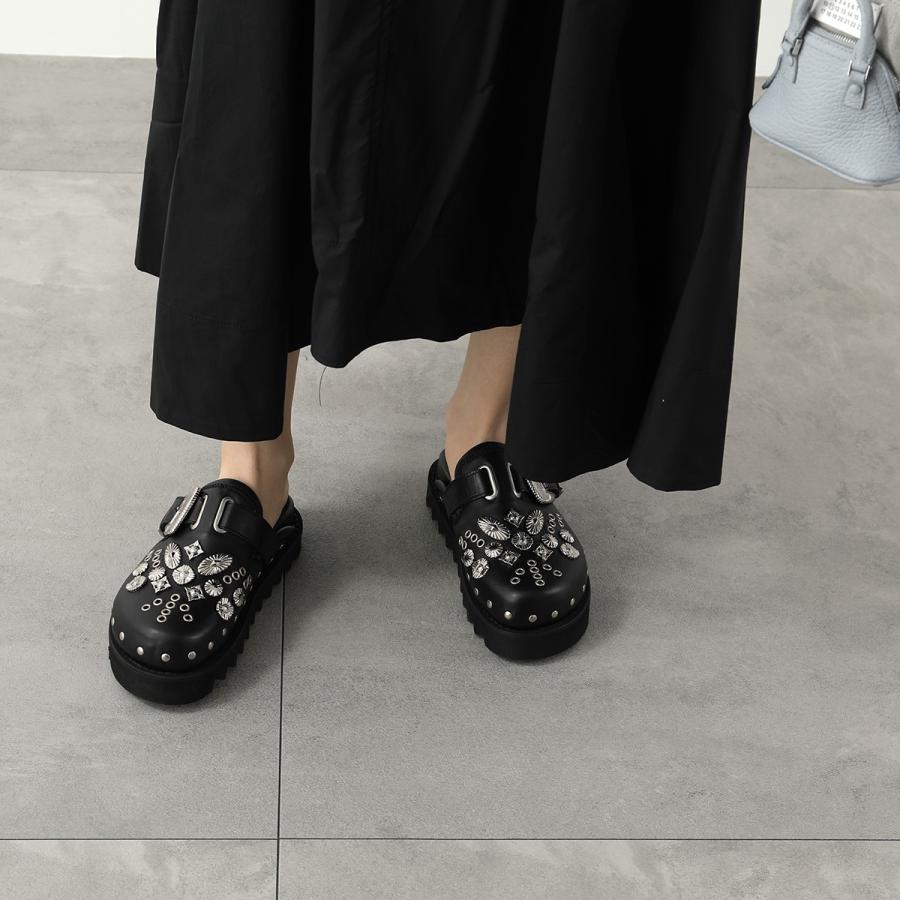 TOGA PULLA（トーガ プルラ） トーガ プルラ サボ サンダル Eyelet