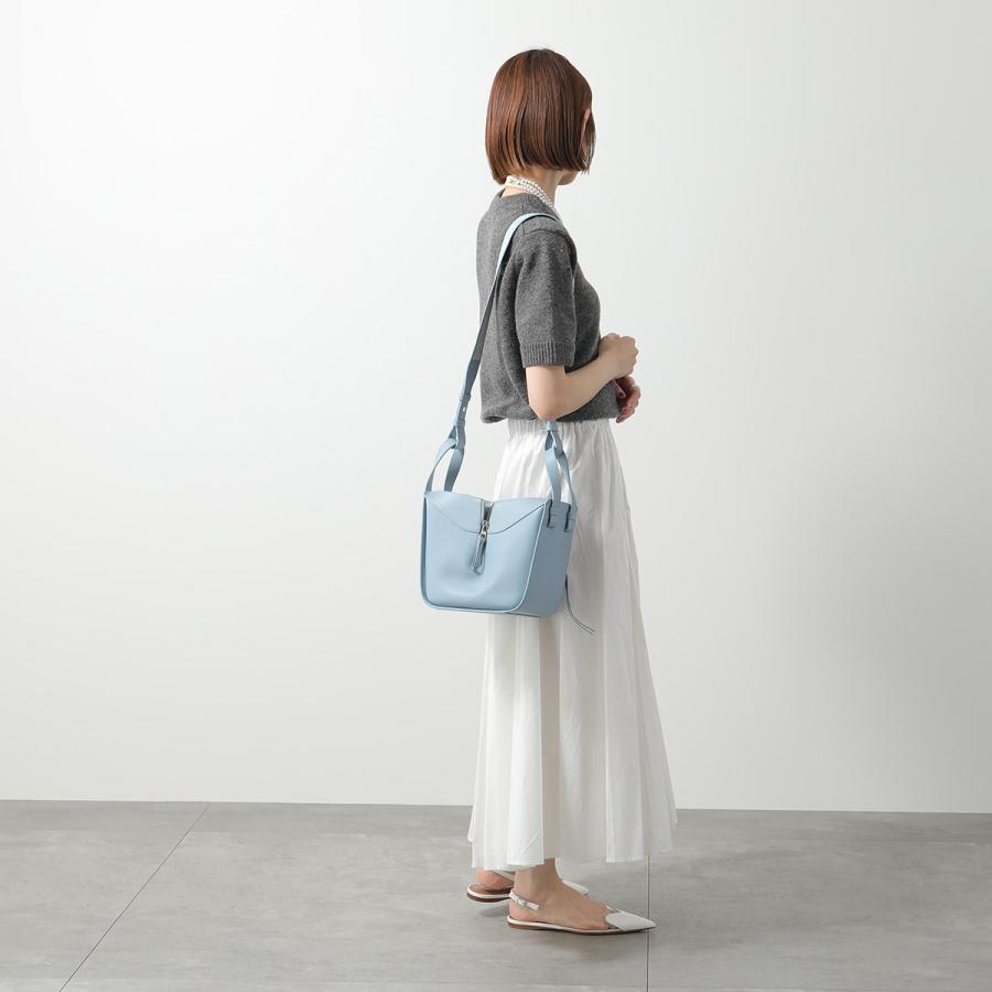 LOEWE（ロエベ） ハンドバッグ HAMMOCK COMPACT ハンモック コンパクト