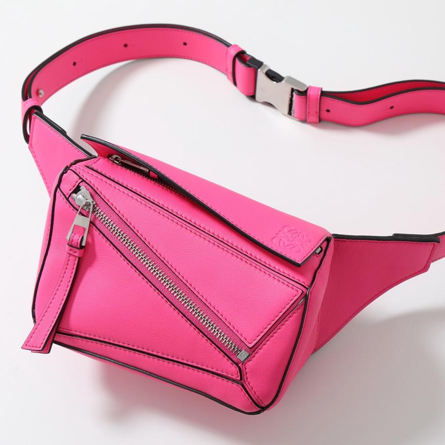 LOEWE（ロエベ） ボディバッグ PUZZLE MINI パズル ミニ B510U89X02