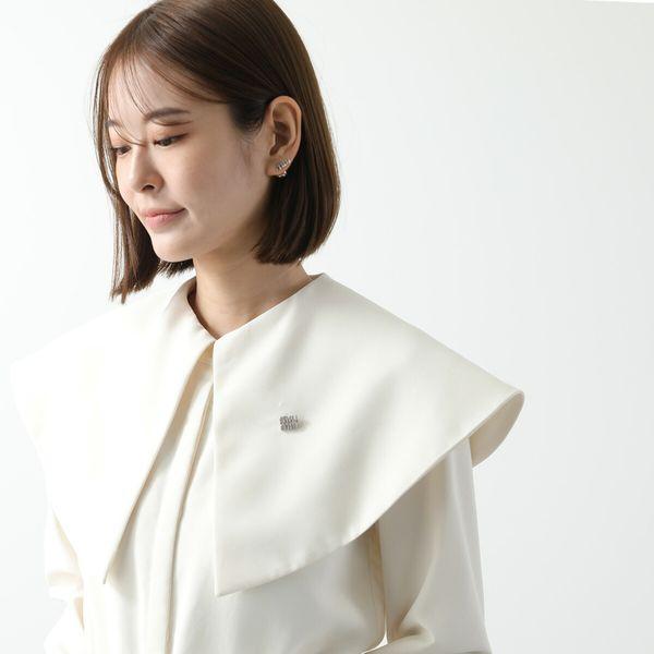 miu miu（ミュウミュウ） ブローチ 5IS097 2DNC レディース クリスタル