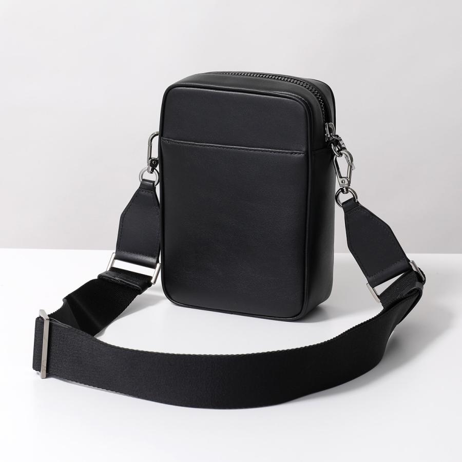 JIMMY CHOO（ジミーチュウ） ショルダーバッグ KIMI CAMERA EMG OAJ