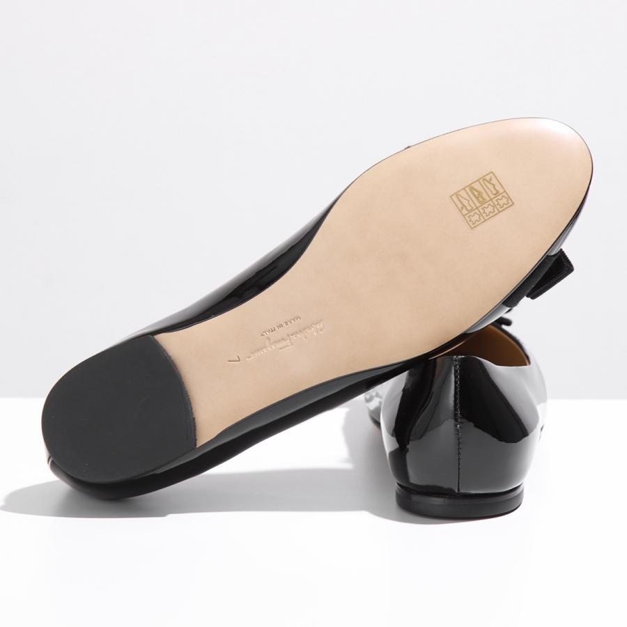 FERRAGAMO（フェラガモ） パンプス VARINA ヴァリナ 01 A181