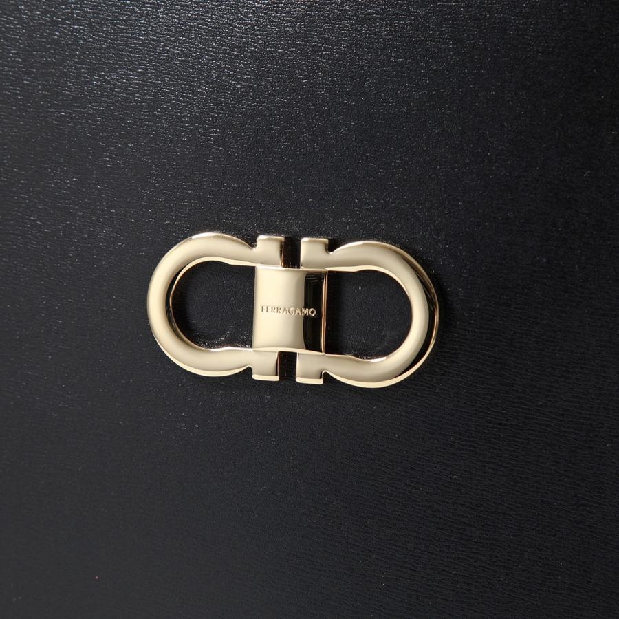 FERRAGAMO（フェラガモ） ショルダーバッグ 21 8358 レディース ダブル