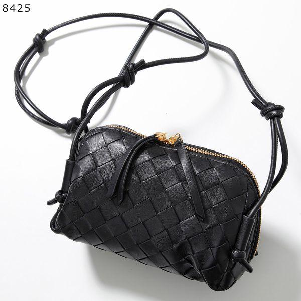 BOTTEGA VENETA（ボッテガ・ヴェネタ） バッグ イントレチャート