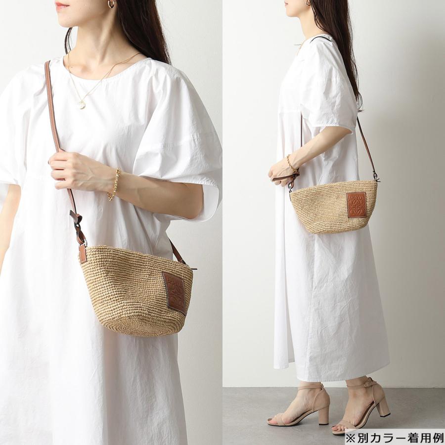 LOEWE（ロエベ） かごバッグ POCHETTE BAG スリット ポシェット
