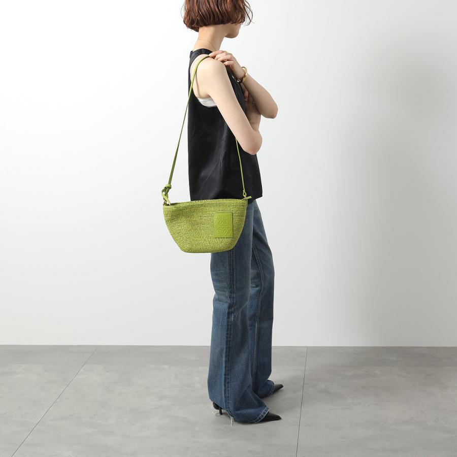 LOEWE（ロエベ） かごバッグ POCHETTE BAG スリット ポシェット