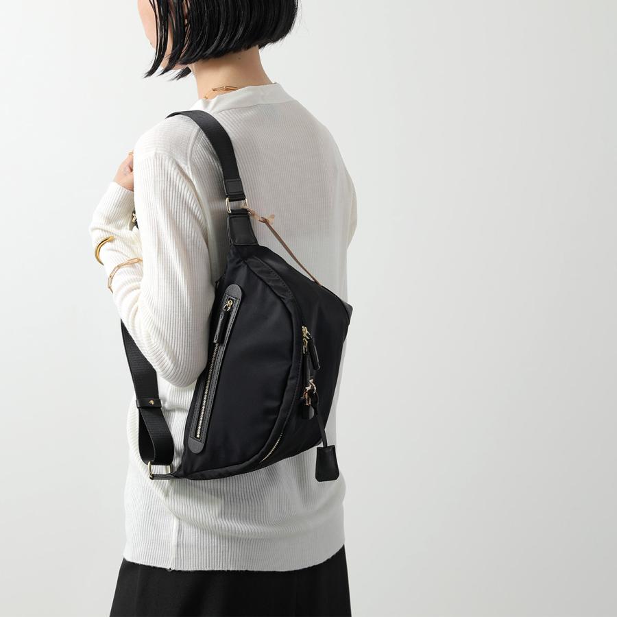 mica della valle（ミカデラヴァッレ） ボディバッグ Fionda NA-0051CL