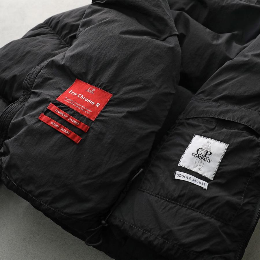 C.P. COMPANY（シーピーカンパニー） ダウンジャケット Eco-Chrome R