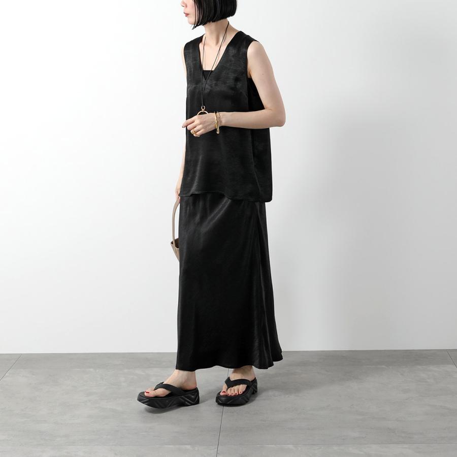 GUCCI（グッチ） トングサンダル 746334 JFM00 レディース ラバー ロゴ