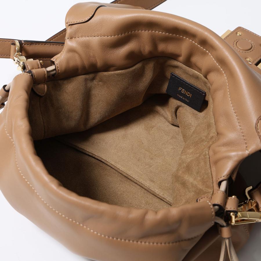 FENDI（フェンディ） ショルダーバッグ MAMMA BAGUETTE MEDIUM マンマ