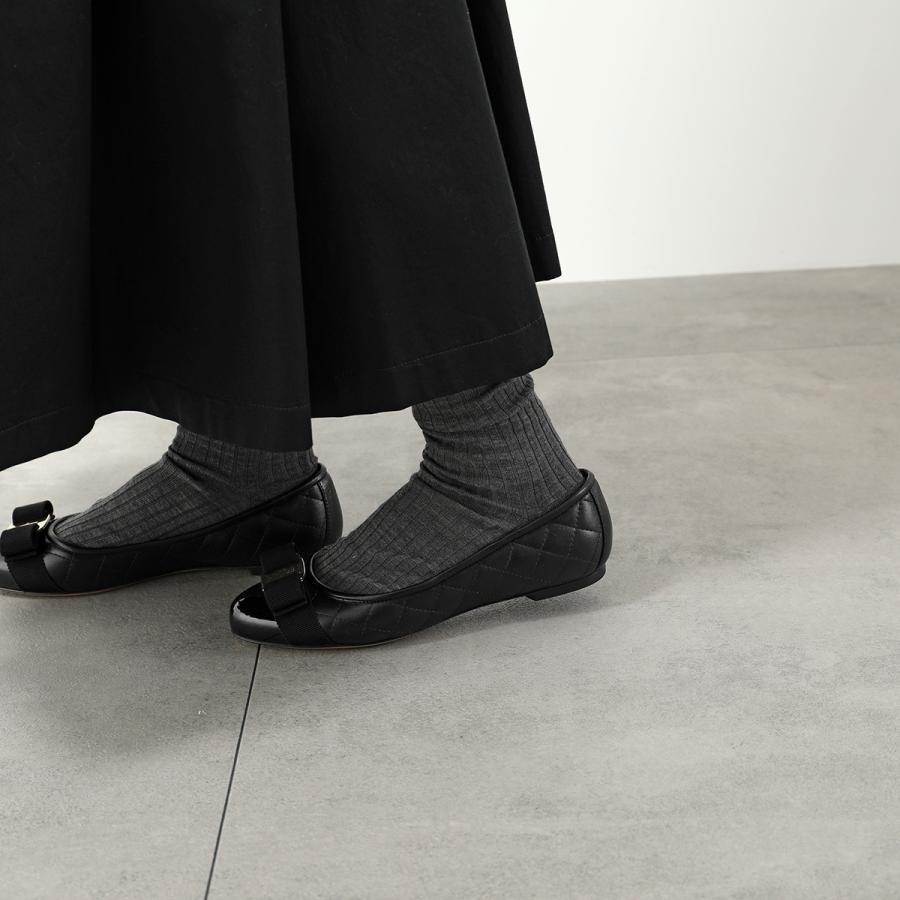 FERRAGAMO（フェラガモ） パンプス VARINAQ ヴァリナ 0672100