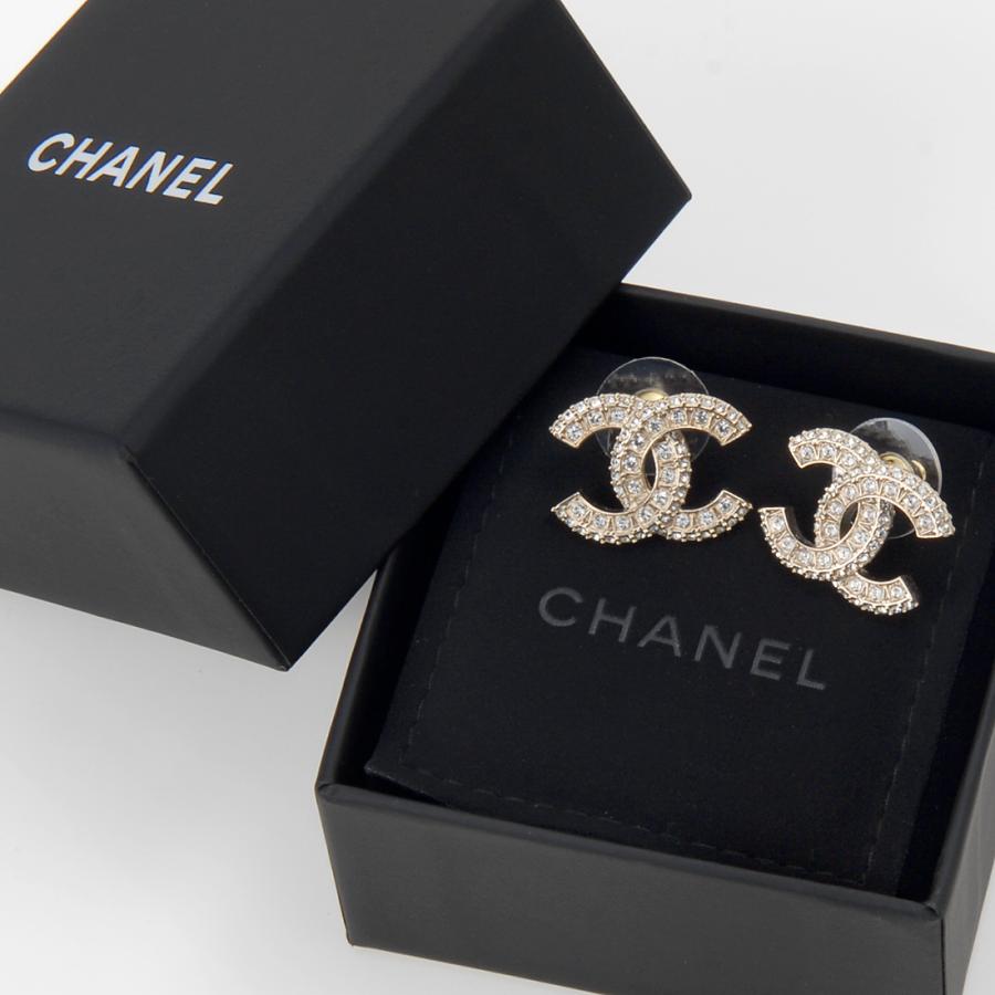 CHANEL（シャネル） ピアス レディース A86504 Y09569 Z2800 ココ