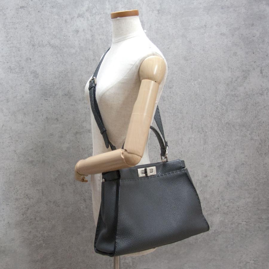 FENDI（フェンディ） ハンドバッグ PEEKABOO SELLERIA ピーカブー