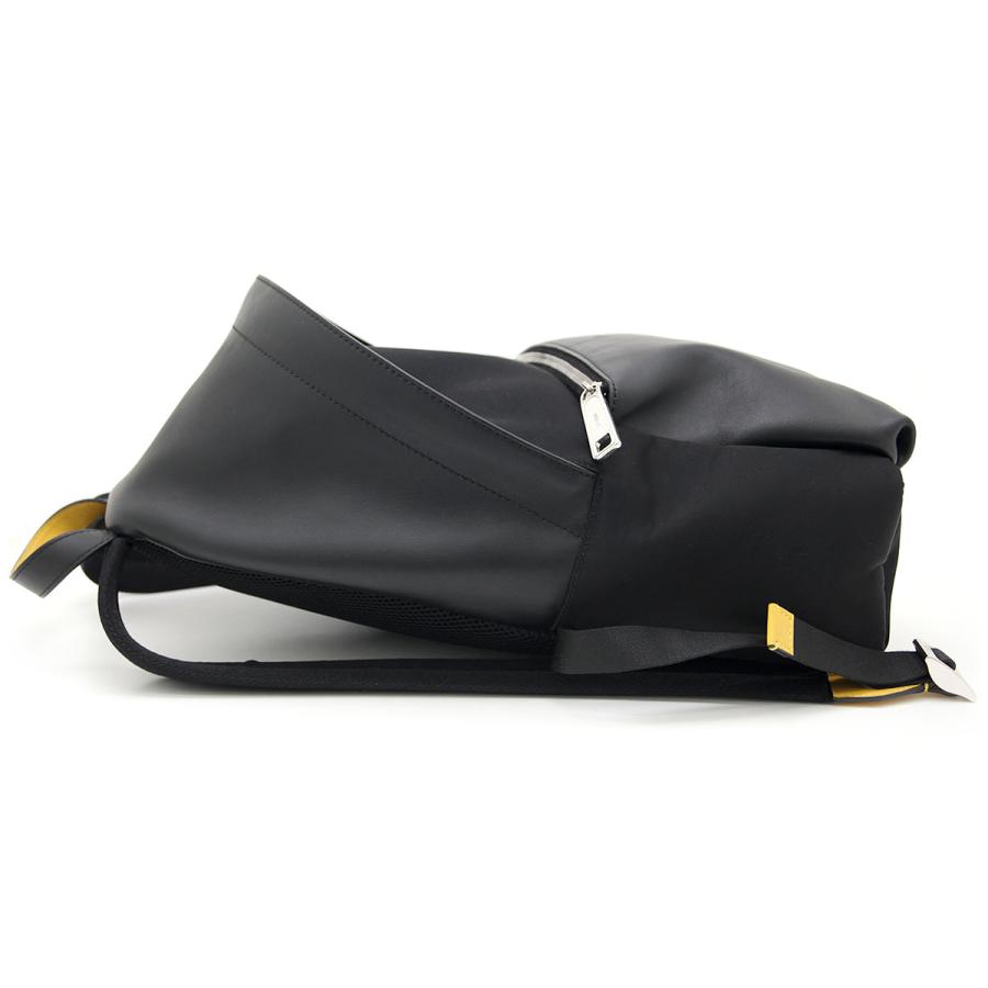 FENDI（フェンディ） リュックサック、デイパック コーナー バグズ