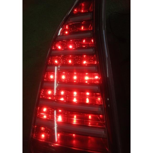 ZVW30 プリウス S 社外 クリアレンズ/中レッド赤 フル LED