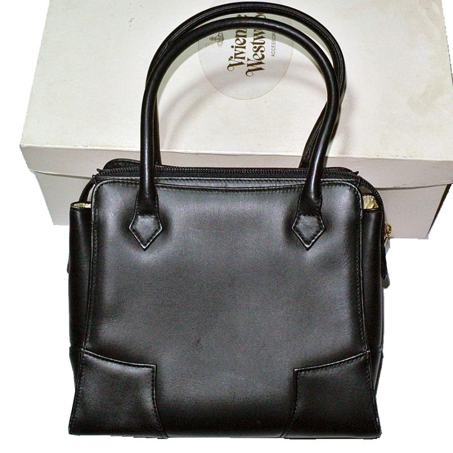 Vivienne Westwood（ヴィヴィアンウエストウッド） Vivienne Westwood