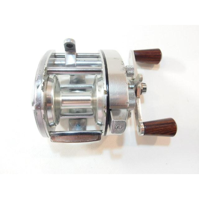 シマノ バンタム 200 SHIMANO Bantam 右巻き ベイトリール 国産