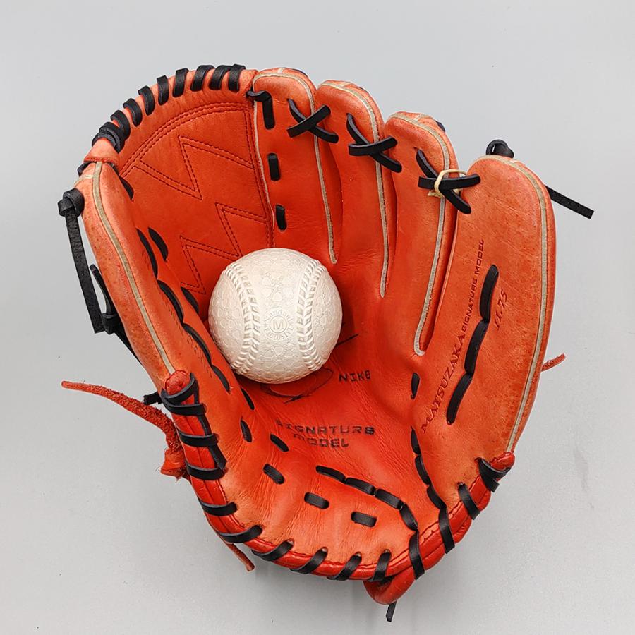 NIKE（ナイキ） 【全紐交換済み 】 軟式グローブ / 投手用 型付け済み