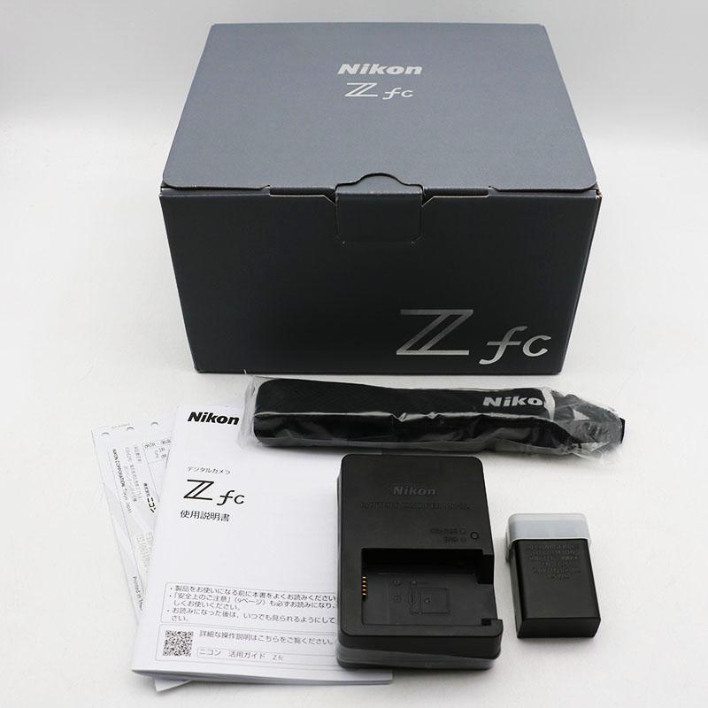 ニコン（Nikon） Zfc ミラーレスカメラ 元箱あり 中古並品