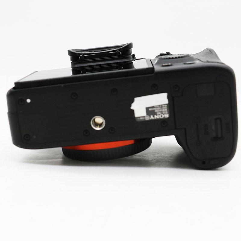 SONY（ソニー） α7 III ILCE-7M3 ボディ ブラック デジタル一眼カメラ