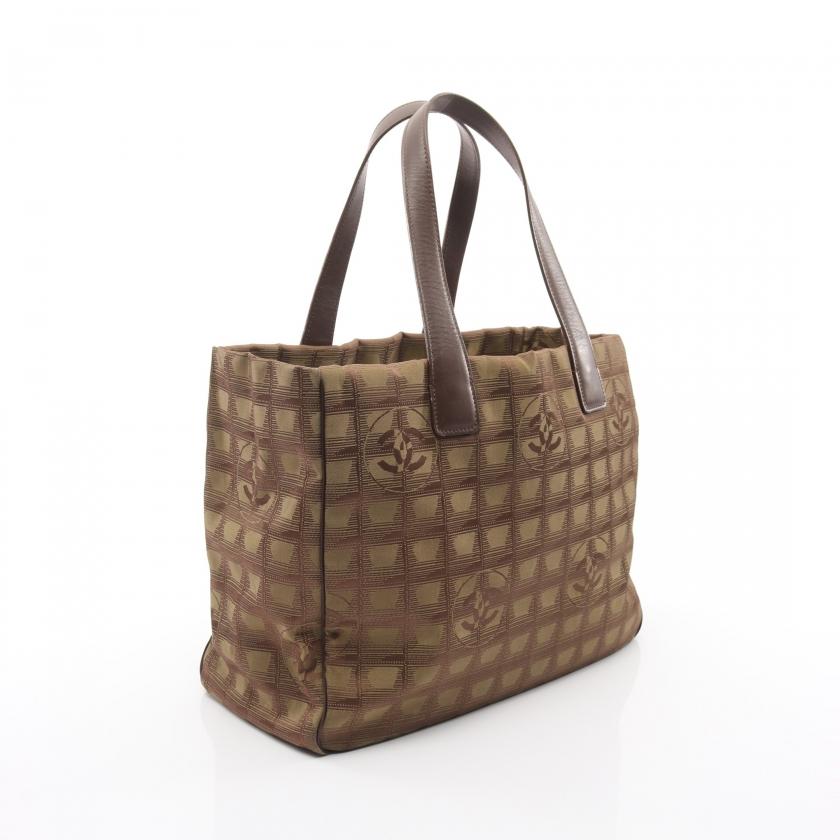 CHANEL（シャネル） ニュートラベルラインMM ショルダーバッグ トート