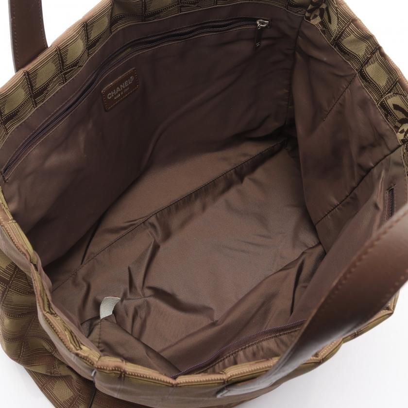 CHANEL（シャネル） ニュートラベルラインMM ショルダーバッグ トート