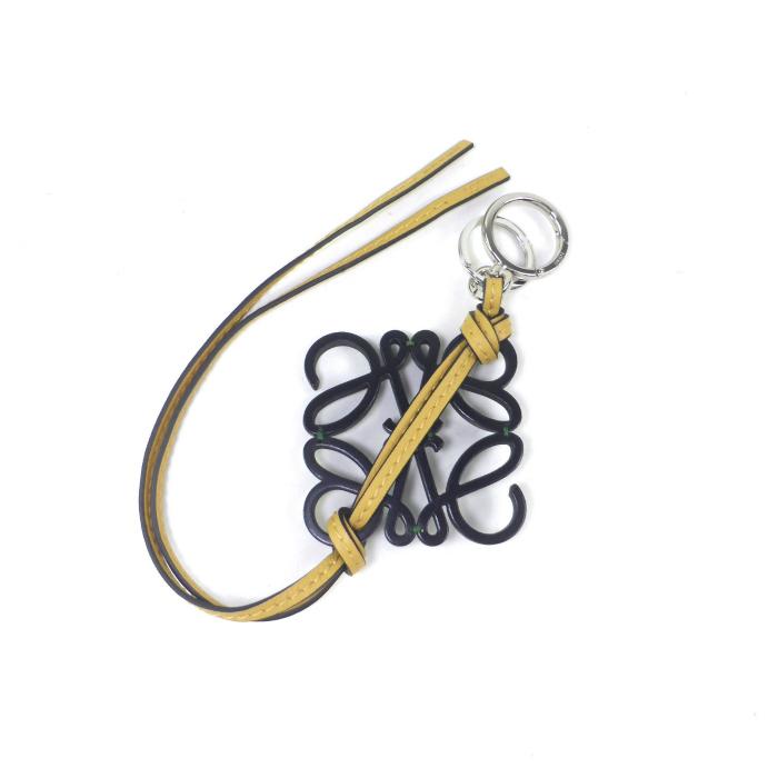 LOEWE（ロエベ） アナグラム チャーム ストラップ キーリング