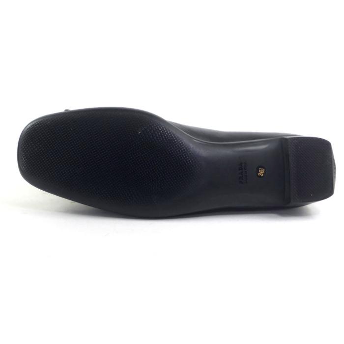 PRADA（プラダ） ヴィンテージ トライアングルロゴ レザー ローファー