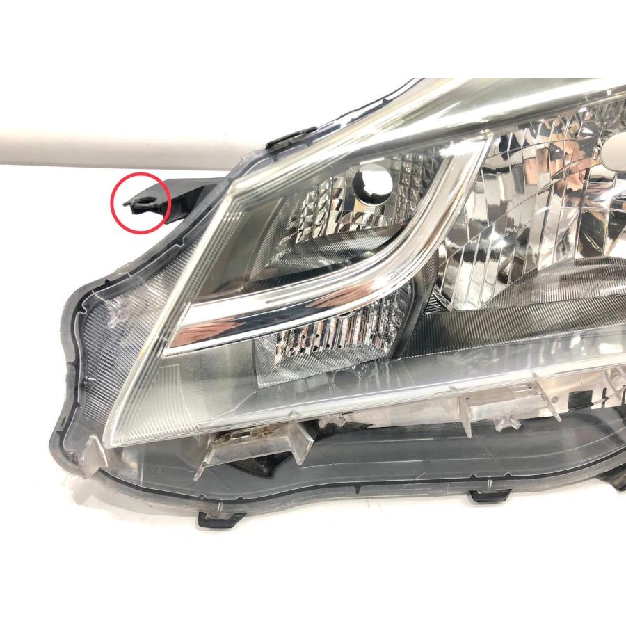 トヨタ ヴィッツ NSP130 130系 中期 純正 ヘッドランプ 左 ハロゲン