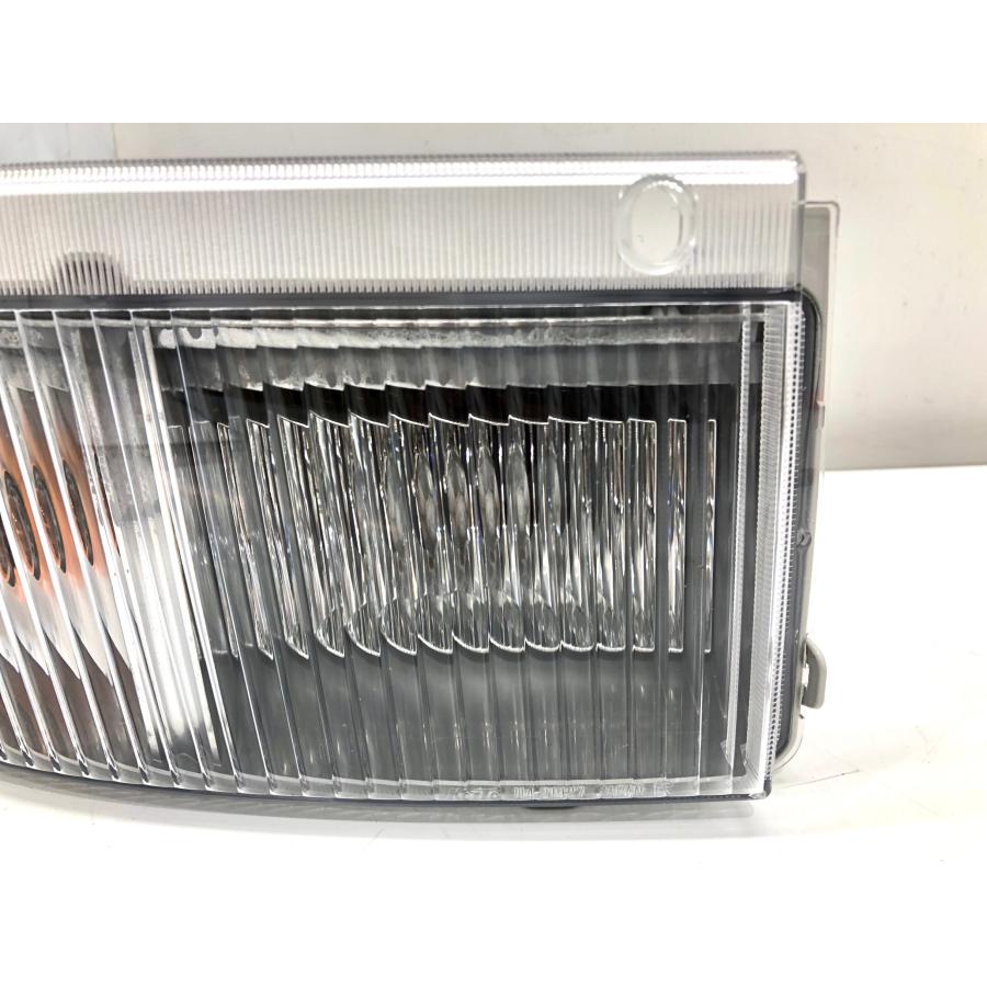 いすゞ ギガ 純正 フォグ ウィンカー /フラッシャー ランプ 右