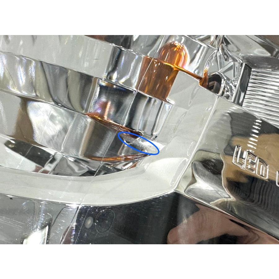 200系 ハイエース 4型〜 純正LEDヘッドライト 左 KOITO26-137/刻印83