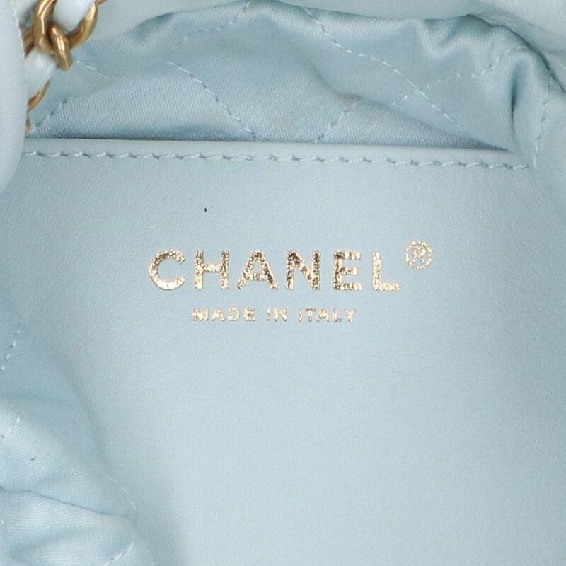 CHANEL（シャネル） ショルダーバッグ CHANEL22 レザーキルティング