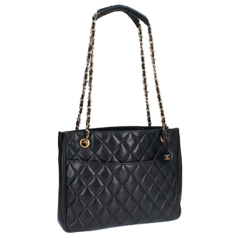 CHANEL（シャネル） トートバッグ マトラッセ ココマークチャーム付き