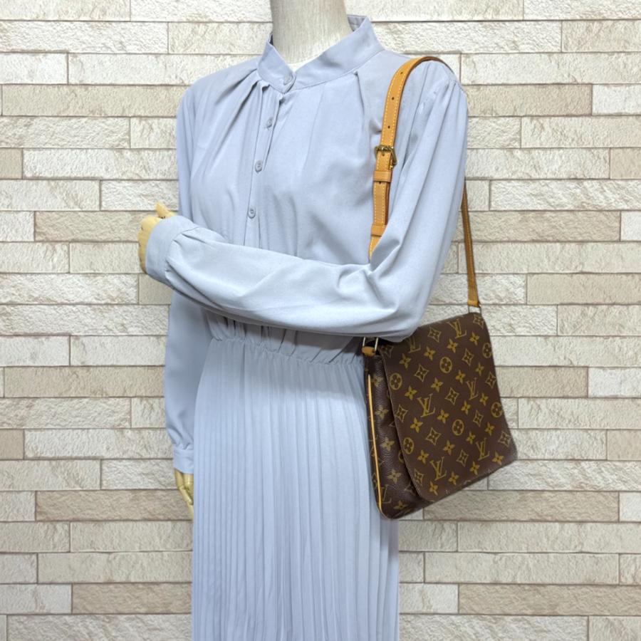 LOUIS VUITTON（ルイ・ヴィトン） ミュゼットサルサ ショート