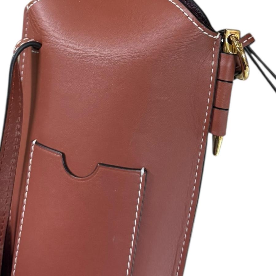 LOEWE（ロエベ） ゲートポケット アナグラム ショルダーバッグ レザー