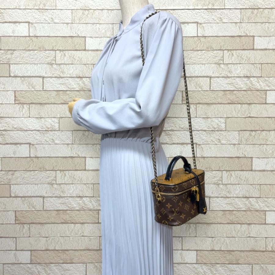 LOUIS VUITTON（ルイ・ヴィトン） ヴァニティNV PM モノグラムリバース